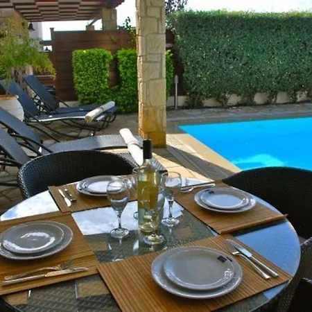 “picture This…..sunbathing At Your Luxury Private Villa” Kypros *