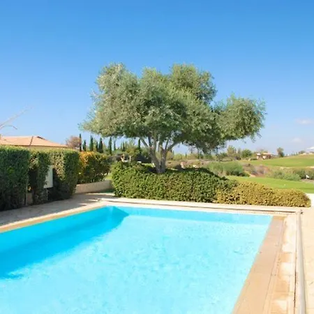 “picture This…..sunbathing At Your Luxury Private Villa” Kypros * Kouklia
