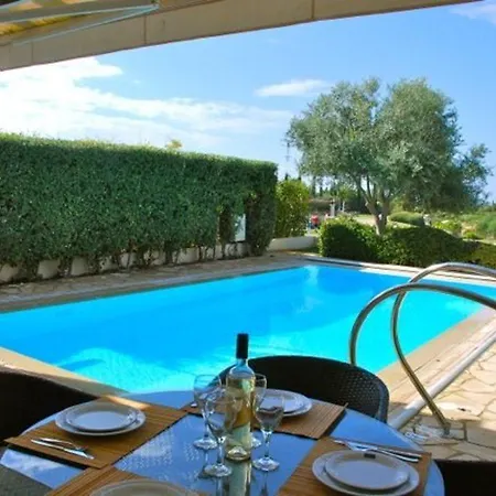 Villa “picture This…..sunbathing At Your Luxury Private Villa” Kypros