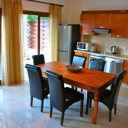 “picture This…..sunbathing At Your Luxury Private Villa” Kypros Villa *