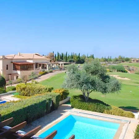Villa “picture This…..sunbathing At Your Luxury Private Villa” Kypros